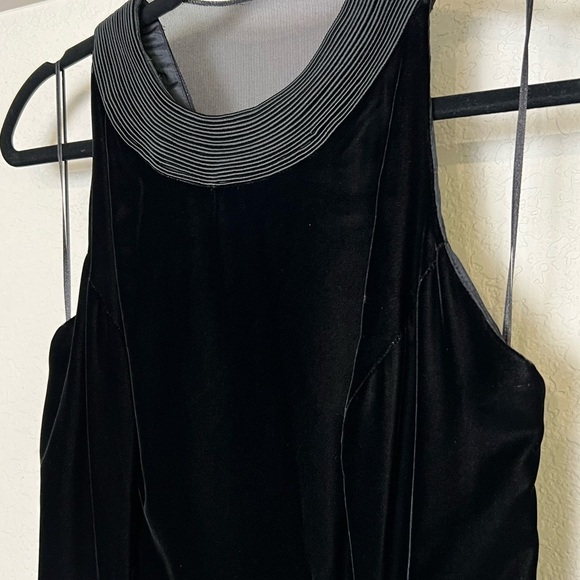 VINTAGE Black Velvet Halter Neck‎ Thigh Slit Racerback Mesh Panel Column Gown - Picture 2 of 5